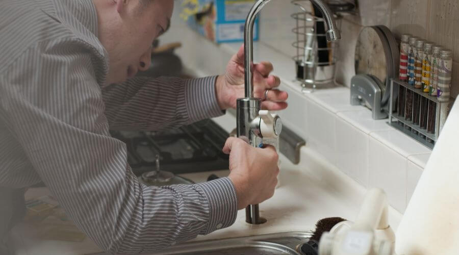Professional bathroom faucet installation in La Mesa, NM